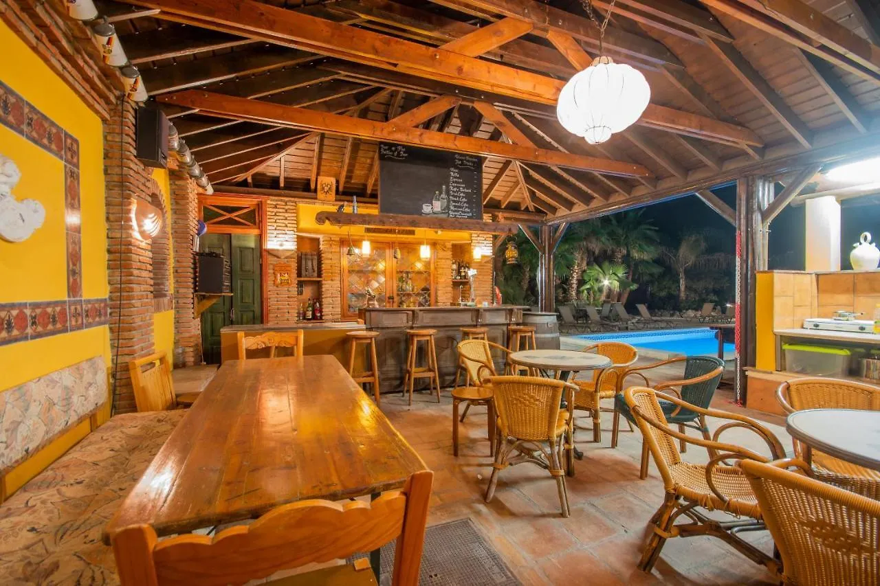公寓 阿尔豪林格朗德Cubo'S Mijas Finca Huerta Rica 2 (Adults Only)公寓